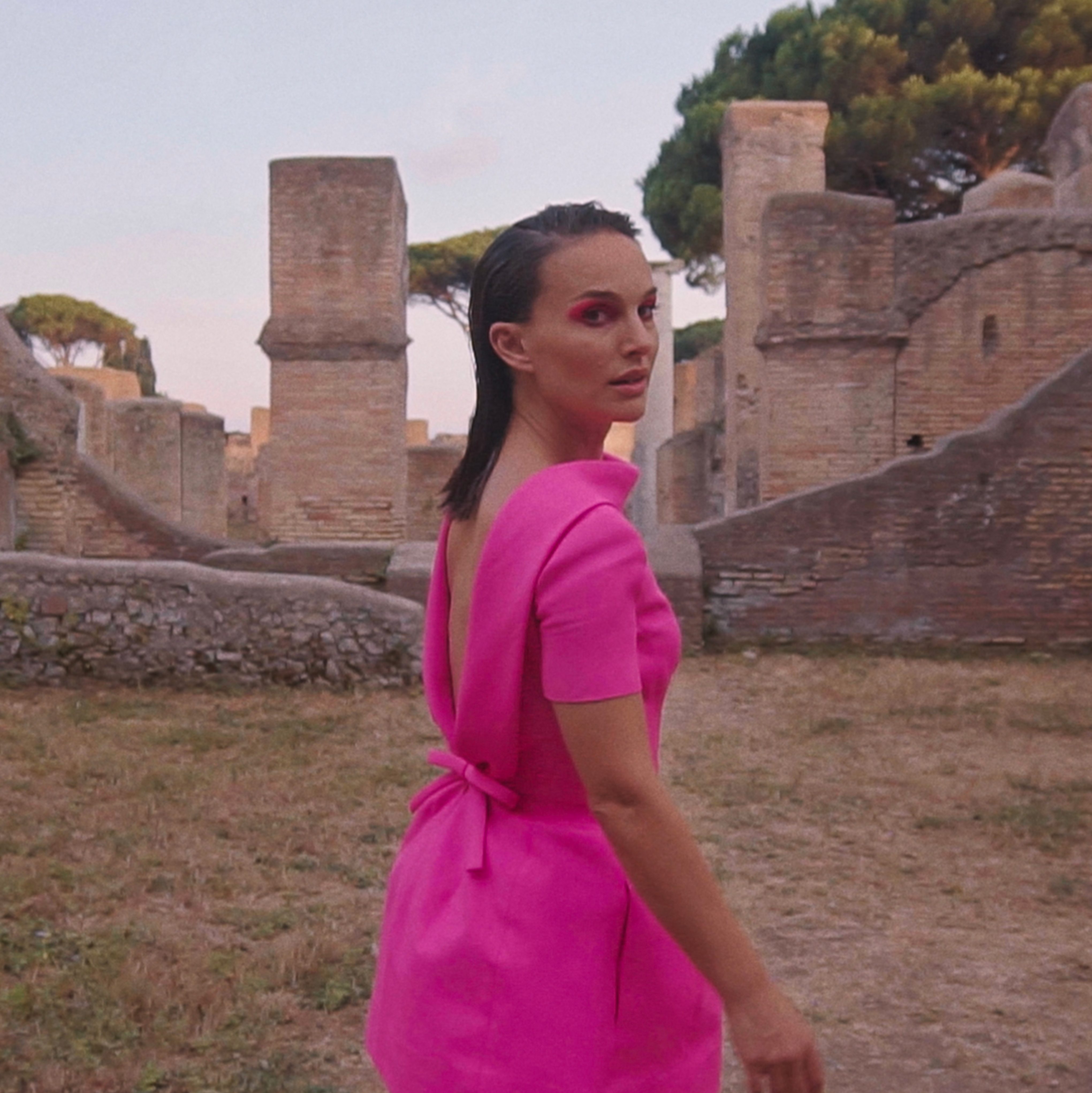 Natalie Portman - Roma (Thor Love and Thunder)
